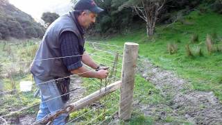 best agricultural fencing tips  TIP N°1 [upl. by Anpas]