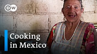 Mexico Cooking the way grandmother did  Global Ideas [upl. by Gertrudis]