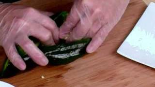 Cooking Tips  How to Prepare Poblano Peppers for Stuffing [upl. by Othella]