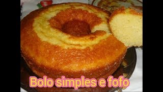 Receita de bolo caseiro fofinho e muito simples [upl. by Messab727]